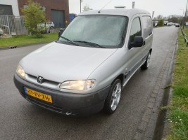 Peugeot Partner 2001 2 (18)